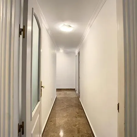 Apartment Great Apt Only 200 Mts From The Beach!