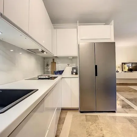 Apartment Great Apt Only 200 Mts From The Beach!