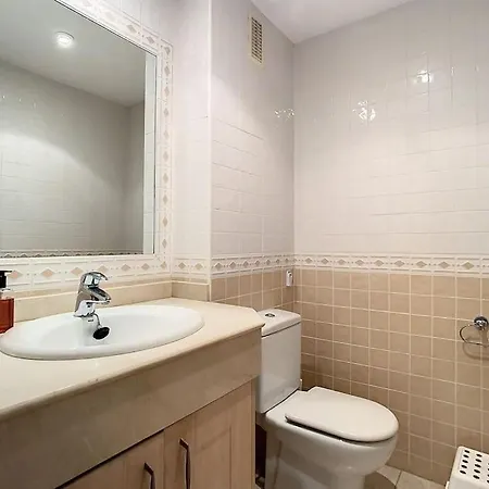 Great Apt Only 200 Mts From The Beach! Apartment