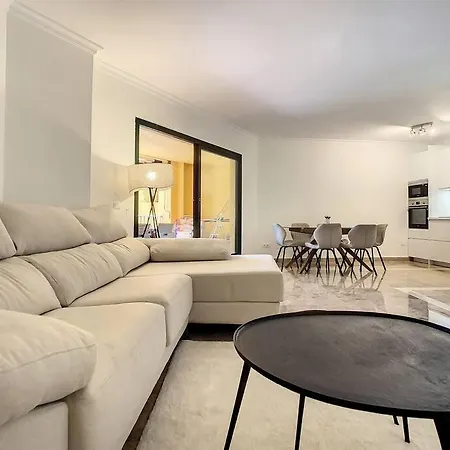 Great Apt Only 200 Mts From The Beach!